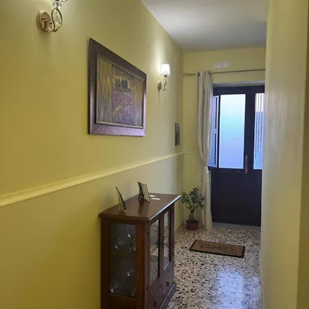 La Petite Maison De Grand-mére Assunta *