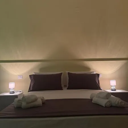 아파트 La Petite Maison De Grand-mere Assunta 놀라